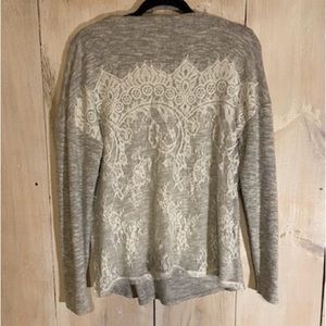 Women’s Maurice’s Top